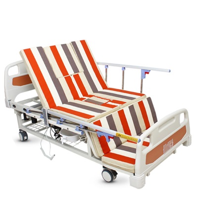  Giường bệnh nhân đa năng có bô 4 tay quay UC-K405S32