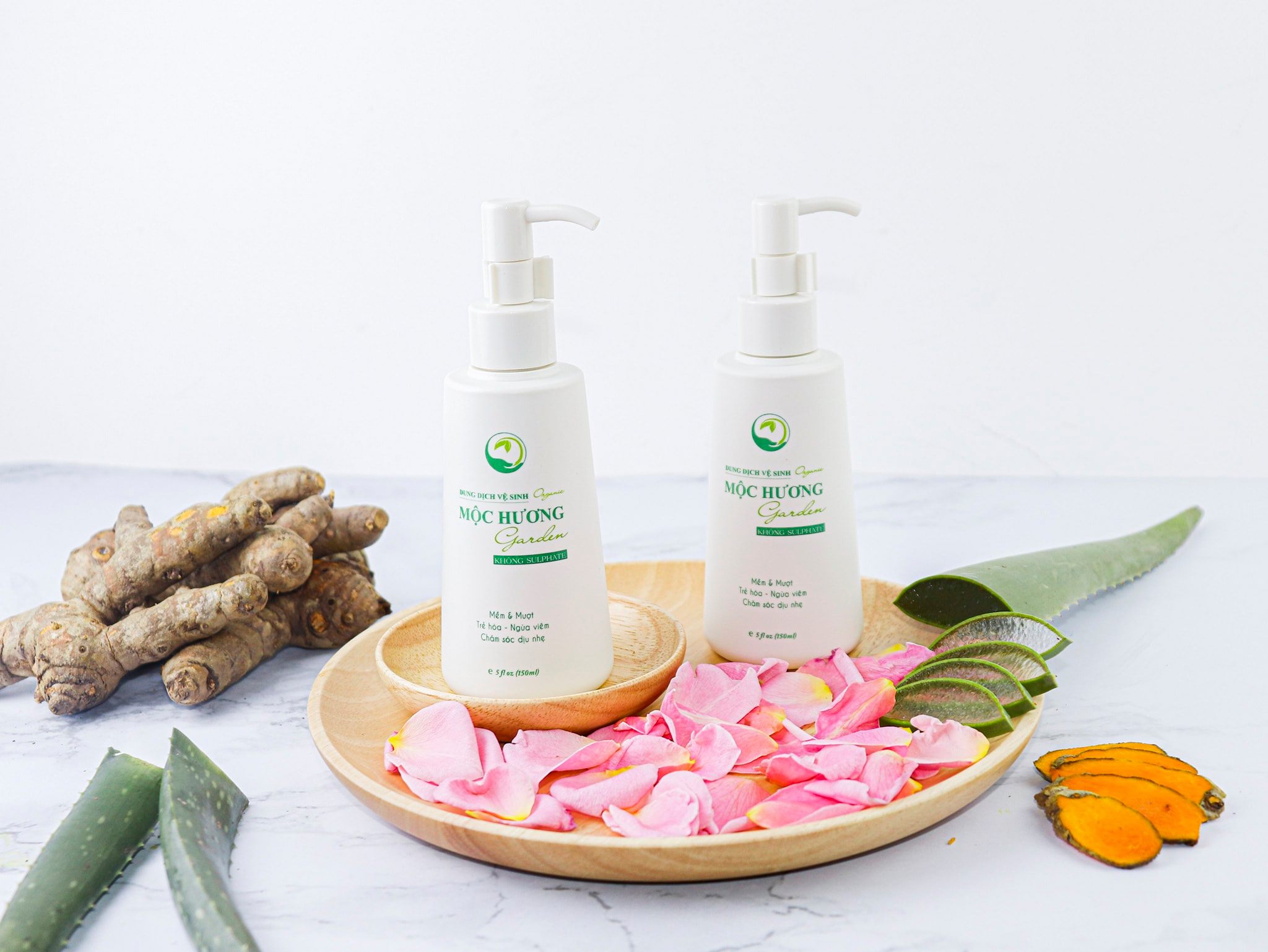 Dung dịch vệ sinh DR Hương - Thanh Mộc Hương 